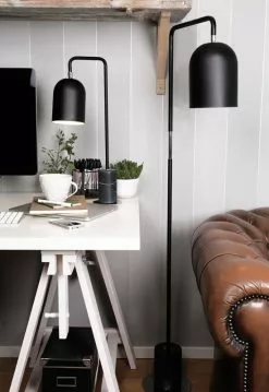 Globen Lighting Bend Svart Marmor/Krom Golvlampa -Taklampor affär globen lighting bend svart marmorkrom golvlampa 5