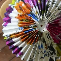 Amrapali Veckad Lampskärm 50cm Multi -Taklampor affär hallbergs lampskarmar amrapali veckad lampskarm 50cm multi 3